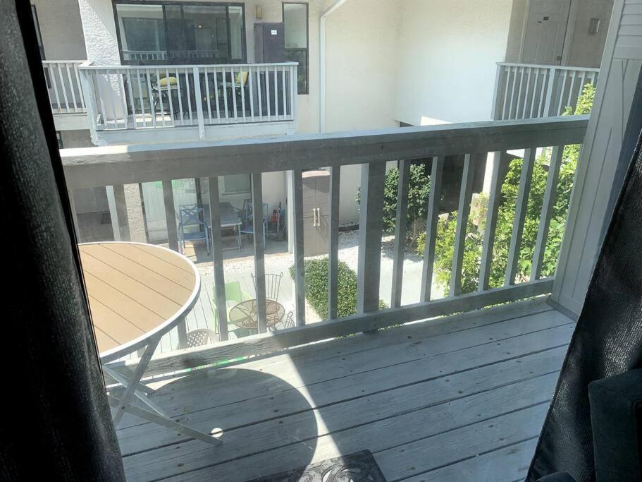 Fullyrenovated 1 Min Walk2 Beach.5Min To Peir Park Панама Сити Бийч Екстериор снимка